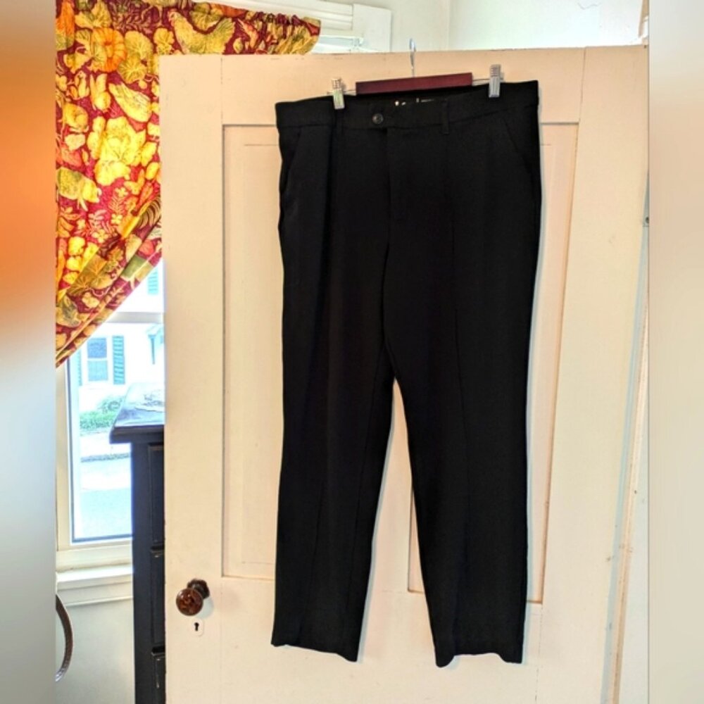 Super Comfortable Lee Ponte Straight Leg, Mid Rise Pants w/ 4 Pockets- 10/12